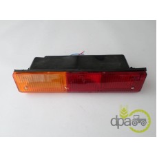 LAMPA DREAPTA SPATE