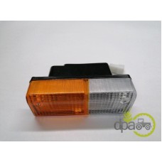 LAMPA SEMNALIZARE DREAPTA FATA